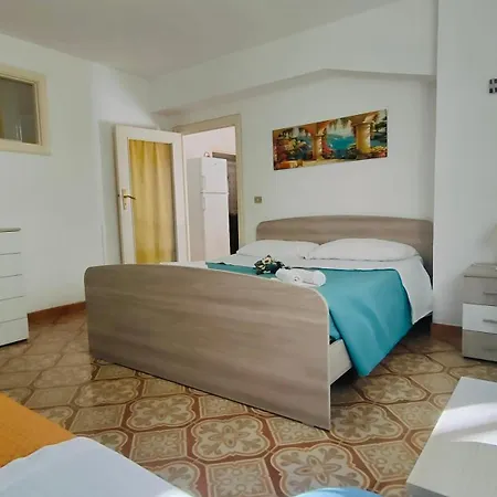 Arno 200 Mt Dal Mare E Vicino Ad Altre Belle Localita Salentine Vakantiehuis Santa Cesarea Terme