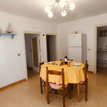 Arno 200 Mt Dal Mare E Vicino Ad Altre Belle Localita Salentine