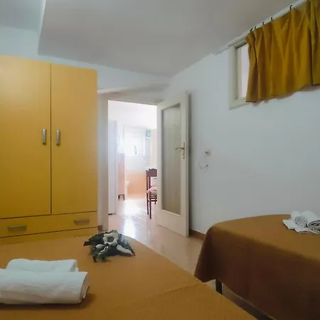 Arno 200 Mt Dal Mare E Vicino Ad Altre Belle Localita Salentine *