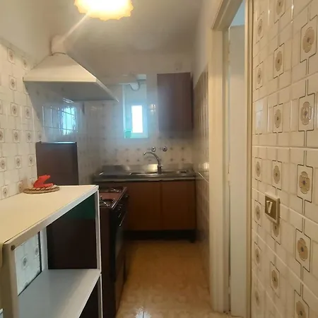 Vakantiehuis Arno 200 Mt Dal Mare E Vicino Ad Altre Belle Localita Salentine